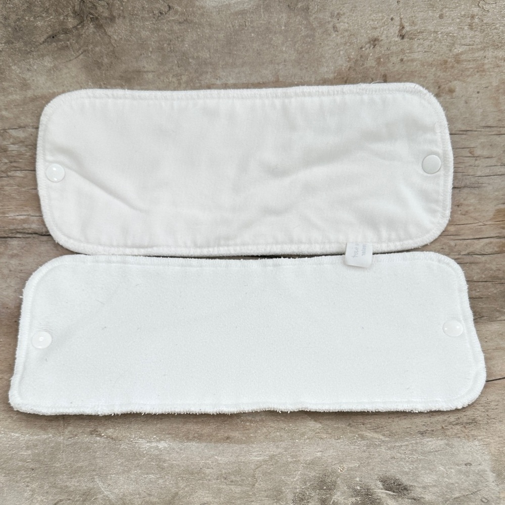Thirsties DUO small cloth diaper inserts. Pair of snapped inserts USED